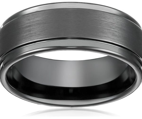 8mm Black High Polish Tungsten Carbide Men’s Wedding Band Ring in Comfort Fit and Matte Finish