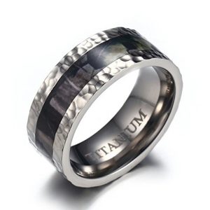 8mm Men's Camouflage Hunting Titanium Wedding Band Ring With Hammered Finish