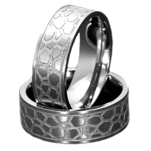 8mm Titanium Band Leopard Skin Etch Satin Flat Top Men’s Wedding Ring
